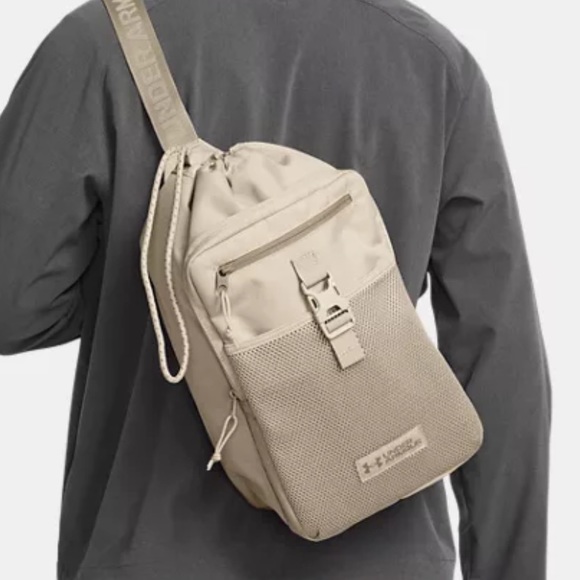 Under Armour, Crossbody bag - Picture 8 of 10